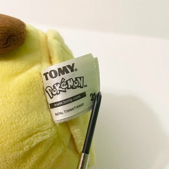 Pikachu Plush Pokemon Light up Cheeks and Sounds 11 Inch Tall - Picture 16 of 17